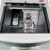 Leica CM1950 Cryostat image 3